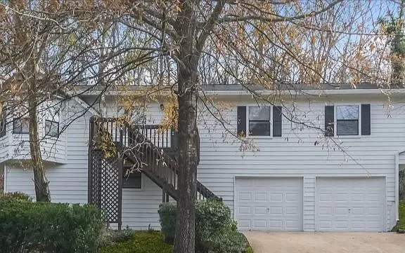 2752 Hawk Trce Marietta GA 30066