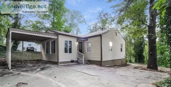 476 Rigby St NE Marietta GA 30060
