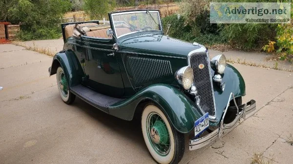 1934 Ford Model 40 Deluxe Roadster Convertible