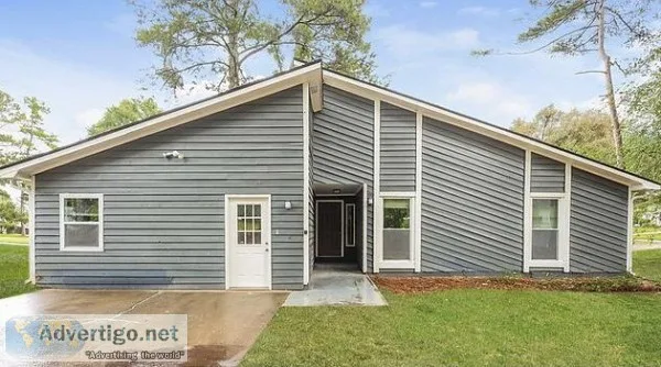 8240 Brittany Ln Riverdale GA 30274