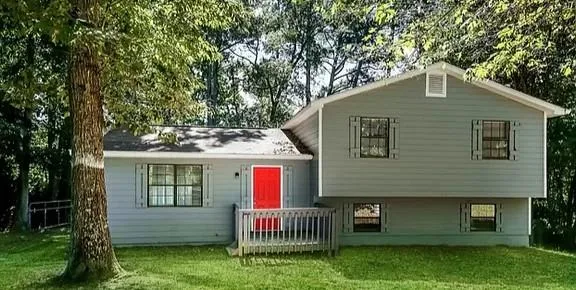 846 Loggins Trl Lawrenceville GA 30043