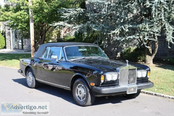 23979  1982 Rolls-Royce Corniche Convertible