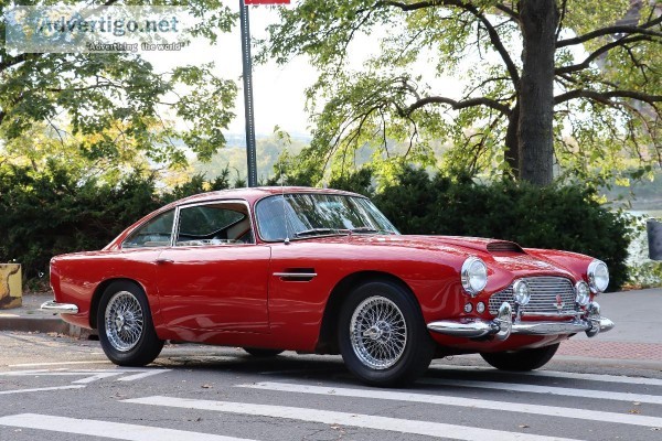 24025 1962 Aston Martin DB4 Series III Saloon