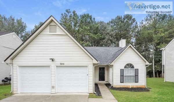 7911 WOODLAKE DR RIVERDALE GA 30274