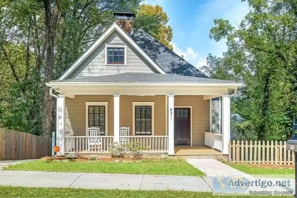 Beautifully Renovated 3BR3BA Craftsman-Style Bungalow