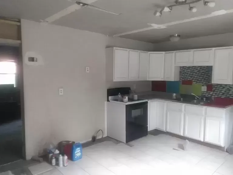 1739 S Ridgeview Rd house for Sale Logansport IN