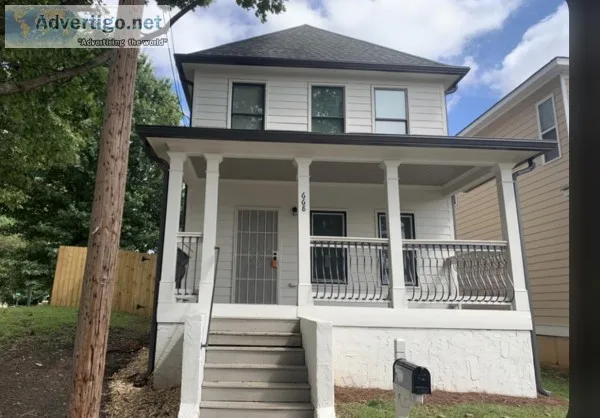 HAPPY SINGLE FAMILY HOME