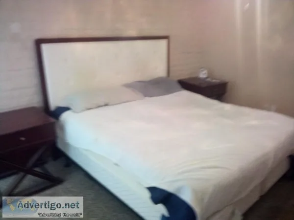 KINGSIZE MATTRESS BED BOXSPRING HEADBOARD 2 NIGHT TABLES