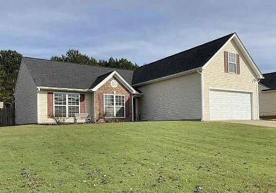 921 Downing Dr Bethlehem GA 30620