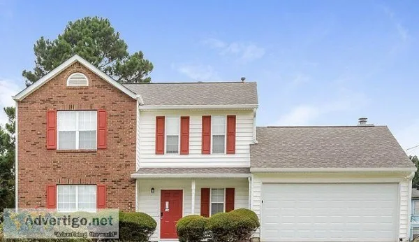 3196 Creekwood Dr Rex GA 30273