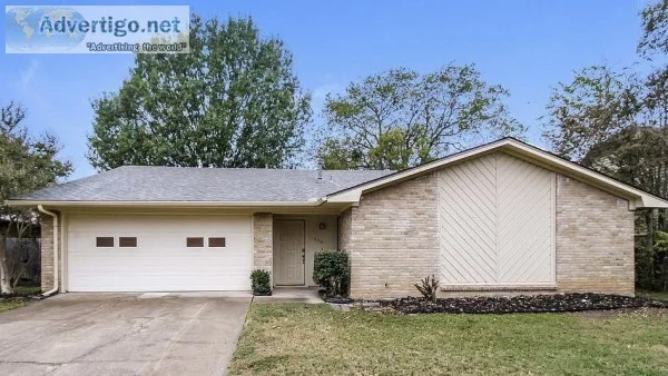 1936 Aspen Dr Lewisville TX 75077