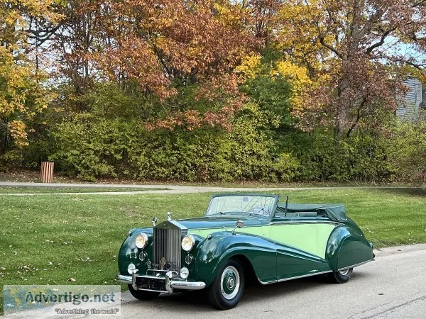 23952 1954 Rolls-Royce Silver Dawn Drophead Coupe