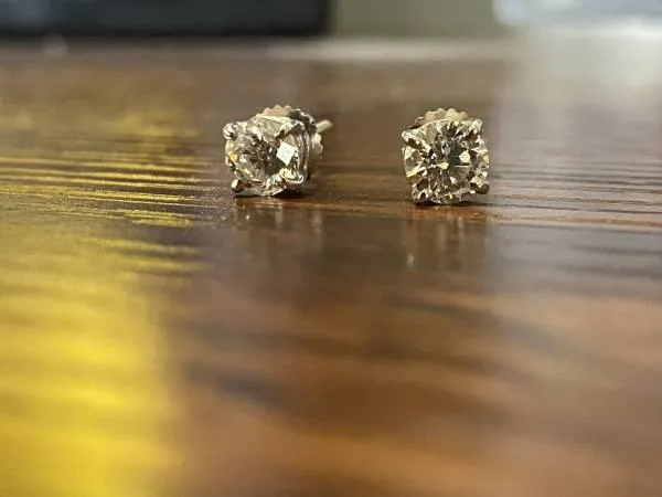 1.5 Carat Diamond Earrings - GORGEOUS