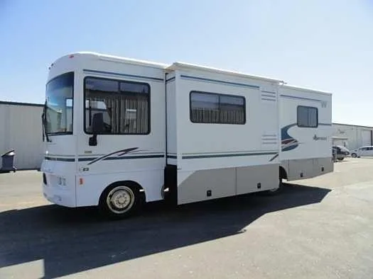 2003 Winnebago SightSeer 27C
