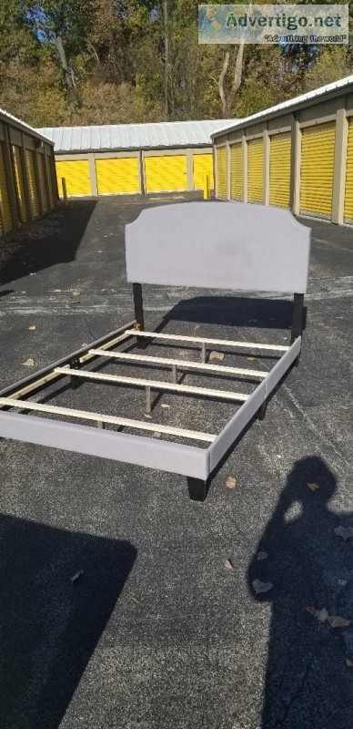 FULL SIZE HEAD BOARD AND BASE