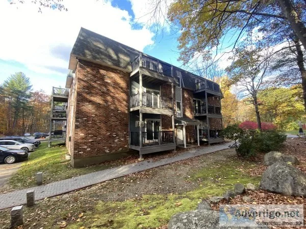 For Lease  Nicely Updated 2 Bed1 Bath 2nd Floor Unit