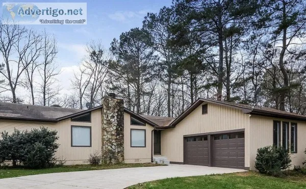 1986 Lake Ridge Ter Lawrenceville GA 30043