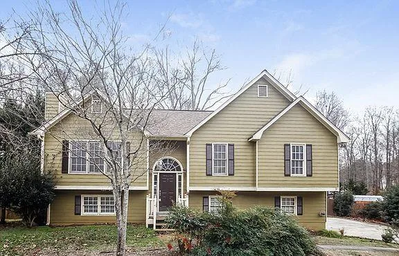 304 Maplelake Dr Acworth GA 30101