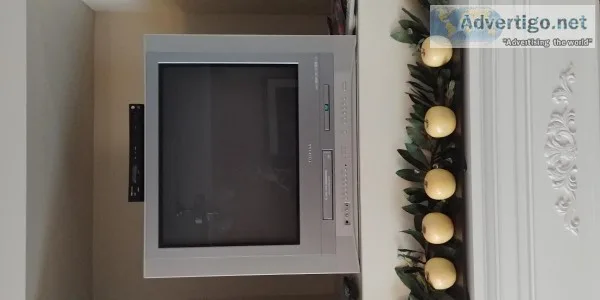 25&quot Toshiba TV CRT
