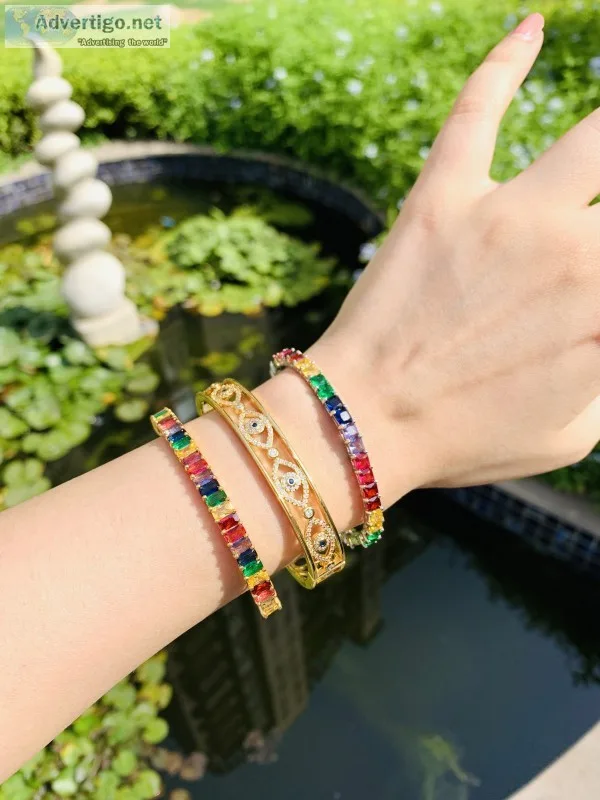 Artificial jewellery