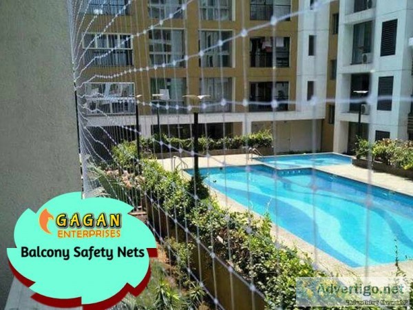 Balcony safety nets