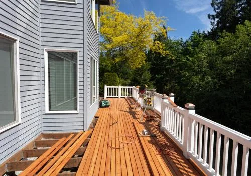 Looking for Deck Repair Services in Toronto