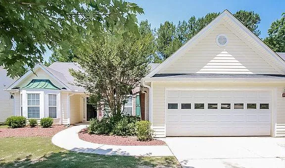 120 Lake Cove Approach Newnan GA 30265