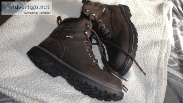 Wolverine 6&rdquo Waterproof Leather Steel Toe Boots &ndash Size