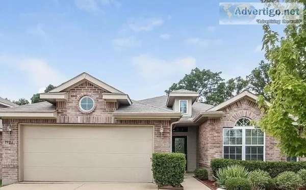 1926 Pin Oak Ln Dallas TX 75253