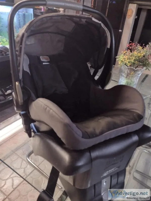 Evenflo LiteMax 35 Infant Car Seat wBase