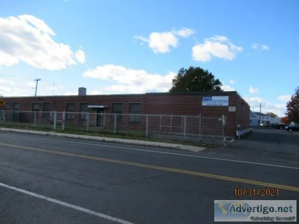 Warehouse Industrial Storage Space For Lease