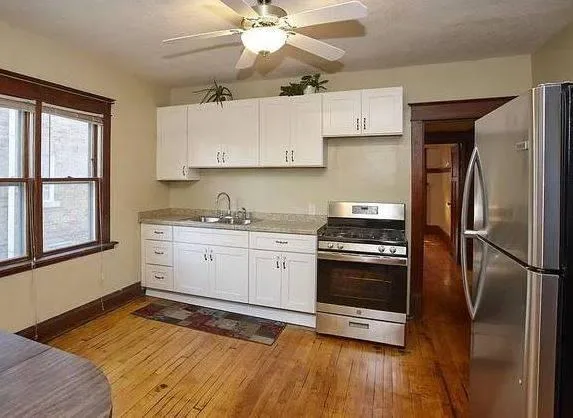Spacious Duplex 2 Bedroom 2 Bath Apartment