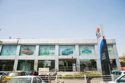 DD Motors - Best Dealer of Maruti Suzuki in New Delhi