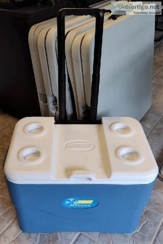 Coleman Xtreme 75 Quart BlueWhite Cooler
