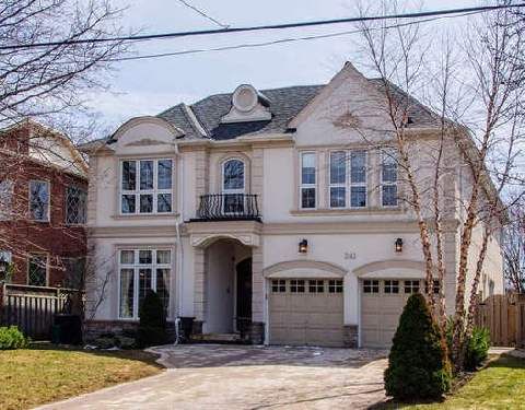 Custom home builders toronto
