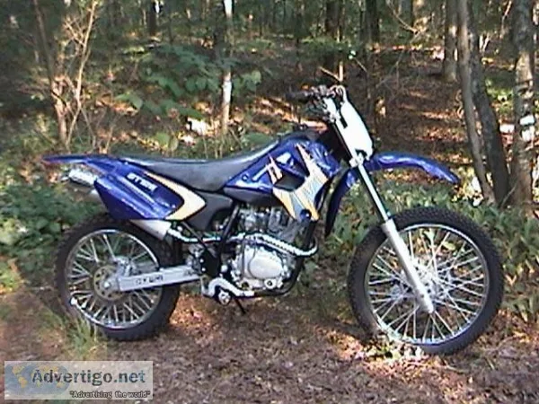 SkyTeam 125 cc dirt bike