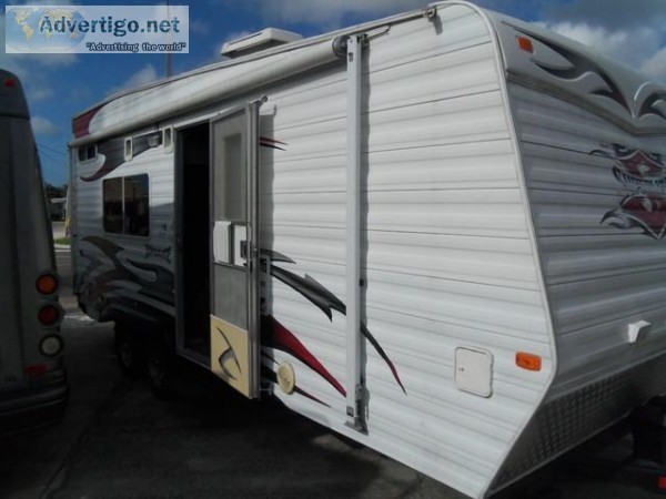 Trailer hauler