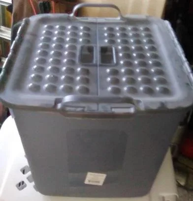 Great Stackable Storage Bin wLidEasy to CleanMade in USA ONLY 10