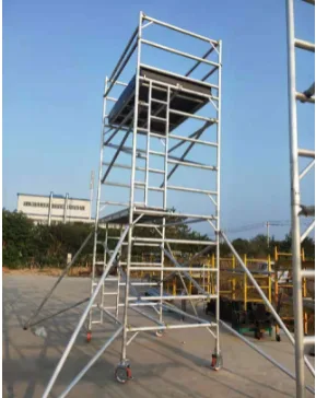 Aluminium mobile scaffold tower