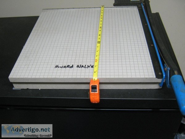 Paper Cutter with Handle - Maximum Cutting SIZE 18 inches in Wid