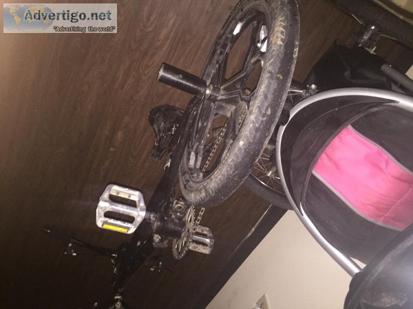 BLACK MONGOOSE BMX