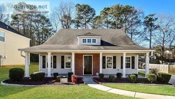 5465 Rock Lake Dr Atlanta GA 30349