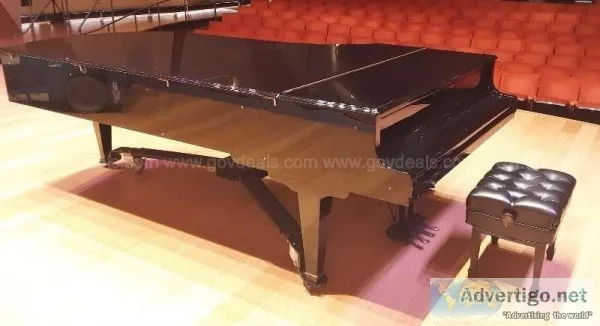 PIANO IMPERIAL CONCERT GRAND W 97 KEYS 8 OCTAVE