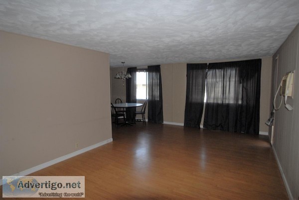 55Golf Course Community