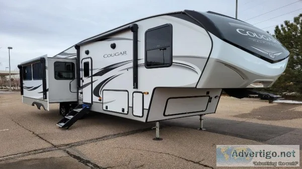 2021 Keystone Cougar 30RLS 5th Wheel Trailer for sale in Denver