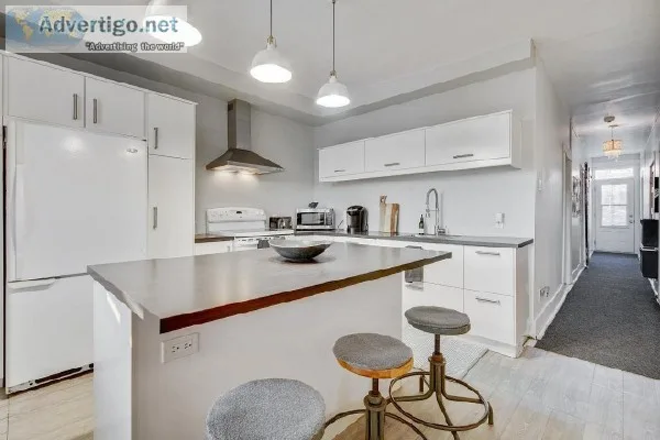 3 bedroom condo renovated with taste and flair in Montreal