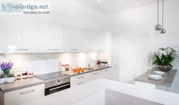 White Kitchen Cabinet Coordination Tips