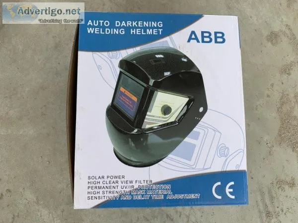 (4) UNUSED AUTO DARKENING WELDING HELMET
