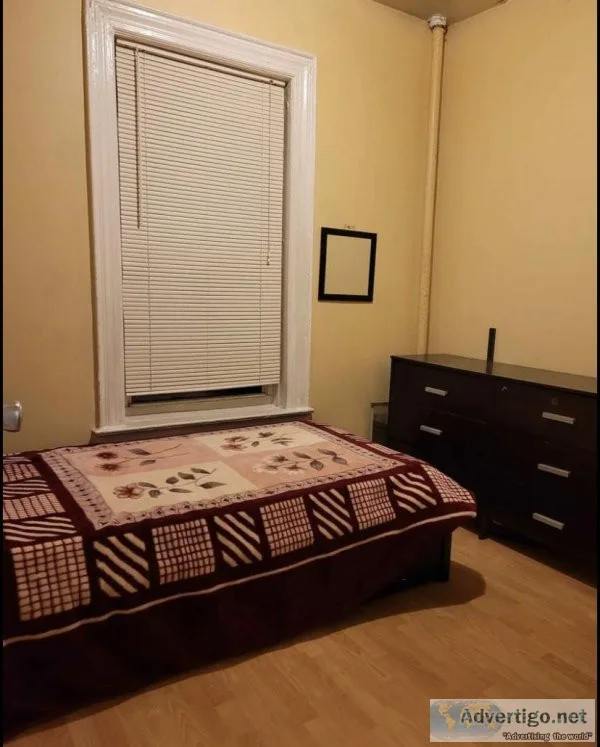 Furnished room 4 rent by - West 142 St  Between 7th and 8th Ave