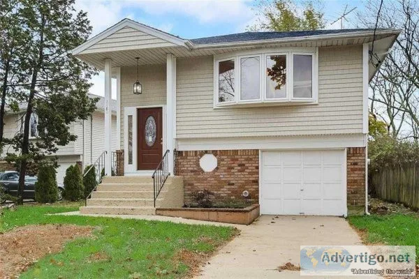 Beautiful MotherDaughter Home